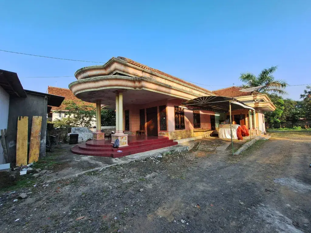 (BWI AI.009) Dijual Rumah di Desa Dadapan, Kec. Kabat, Kab. Banyuwangi - foto 1